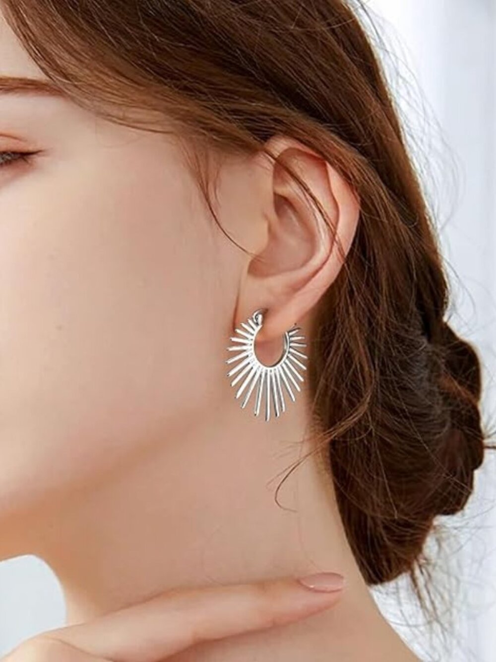 BRAND NEW Trendy Hoop Earrings Non Tarnish Hypoallergenic